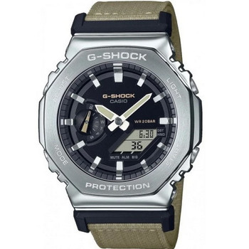 Casio GM-2100C-5AER